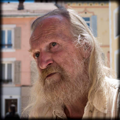 En photo avec Jean Giono - Au coin des mots passants - André Bucher